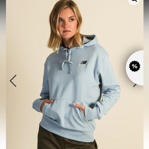 New balance women’s hoodie size XS
